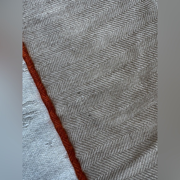 Hermes cream scarf - Picture 6 of 16